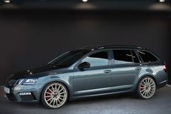 SKODA Octavia 2.0 TSI RS Combi*DSG*LED*NAVI*H&R*20"*