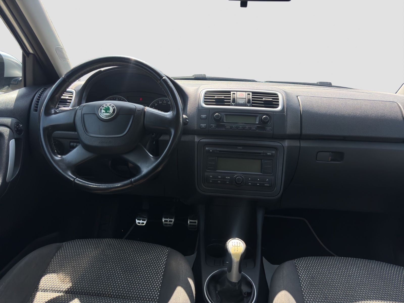 Fahrzeugabbildung SKODA Fabia Combi Scout /Klimaautom./Schiebedach/II.Hd