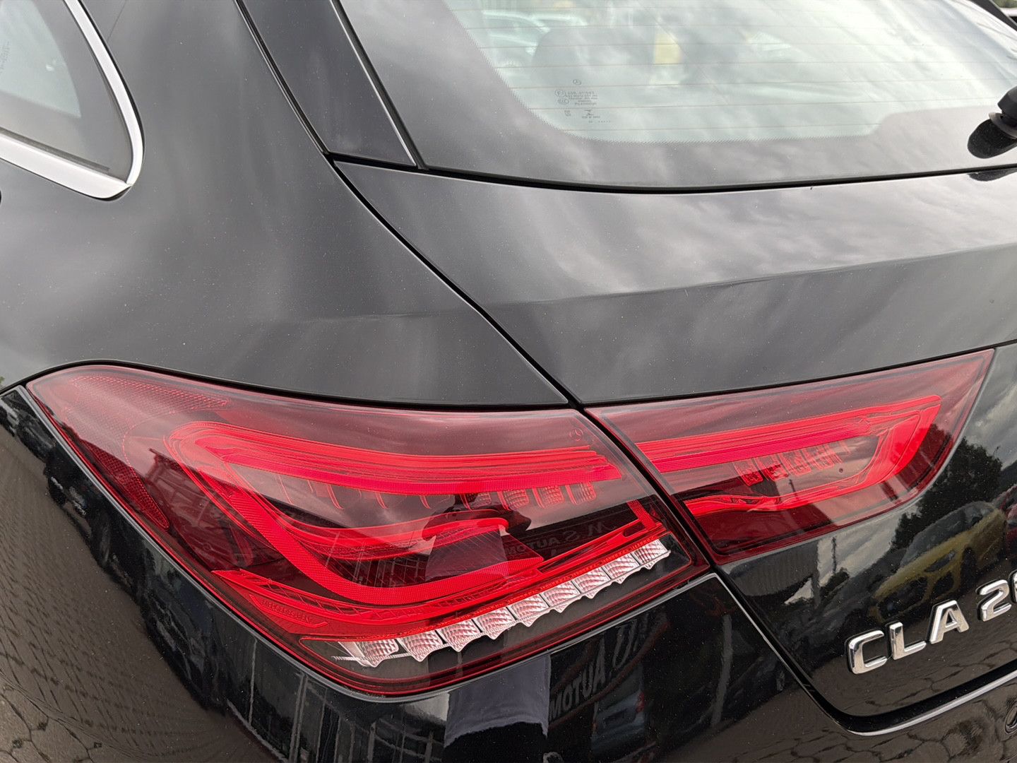Mercedes-Benz CLA 200d Shooting Brake+1.HAND+LED+KAMERA+MBUX foto 9