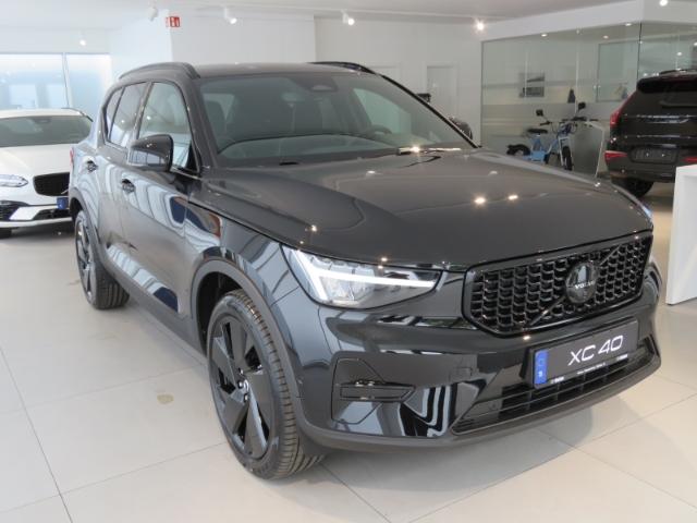 Volvo XC40 B3 Plus Black Edition 360Grad Seiten- u. He