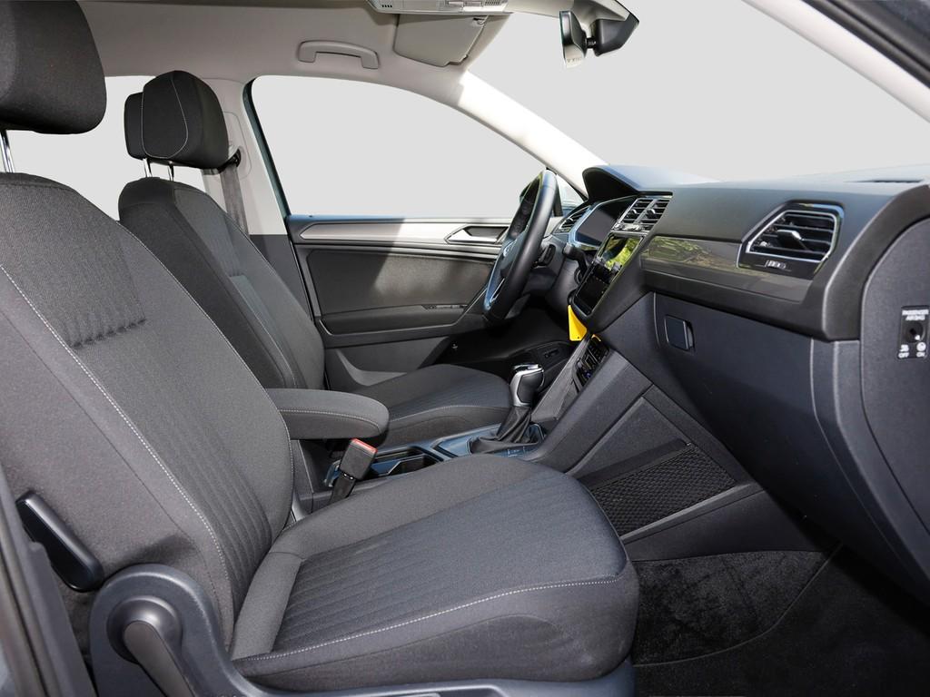 Volkswagen Tiguan Allspace 1.5 TSI DSG Life 7Sitzer, AHK, N, миниатюра 4