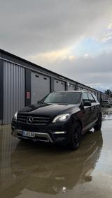 Mercedes-Benz ML 350 BlueTEC 4MATIC - - Mercedes-Benz ML 350 in Augsburg