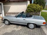 Mercedes-Benz SL 300, R 107  - Mercedes-Benz SL 300: R107