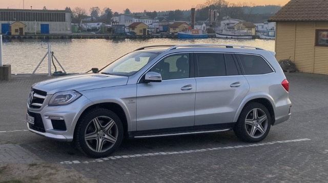 Mercedes-Benz Mercedes Benz GL 63AMG, Voll, Massage,360...