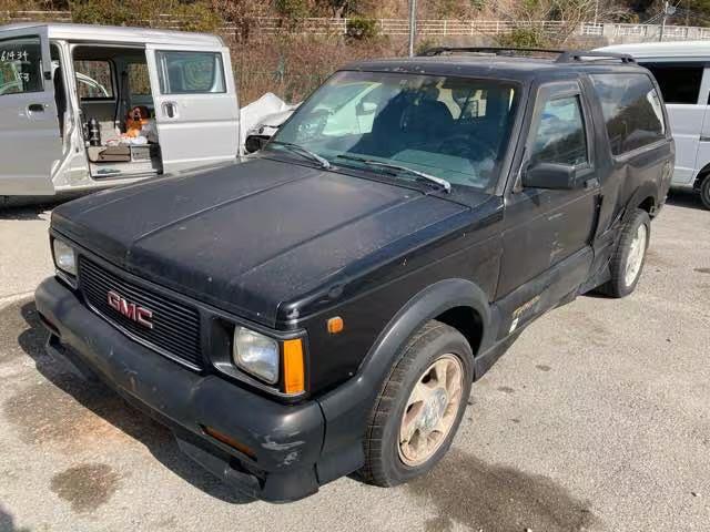 GMC Typhoon