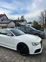 Audi RS5 4.2 FSI S tronic quattro - - Audi RS5 aus 2012