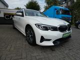 BMW 318i Touring Sport Line/(G21)/Navi/Teilleder/17" - BMW 318 in Gelsenkirchen