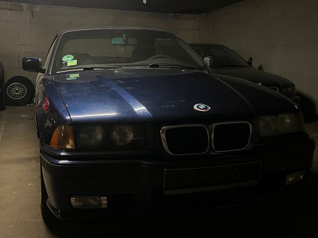 BMW e36 318i cabrio