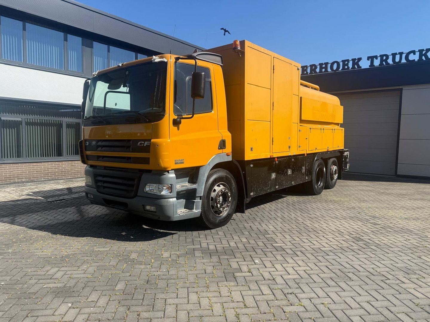 DAF CF 85.480 6x2-4 HD Truck only 8900 Hours
