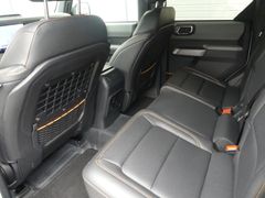 FORD Bronco Badlands E-4WD FORD Bronco Badlands E-4WD