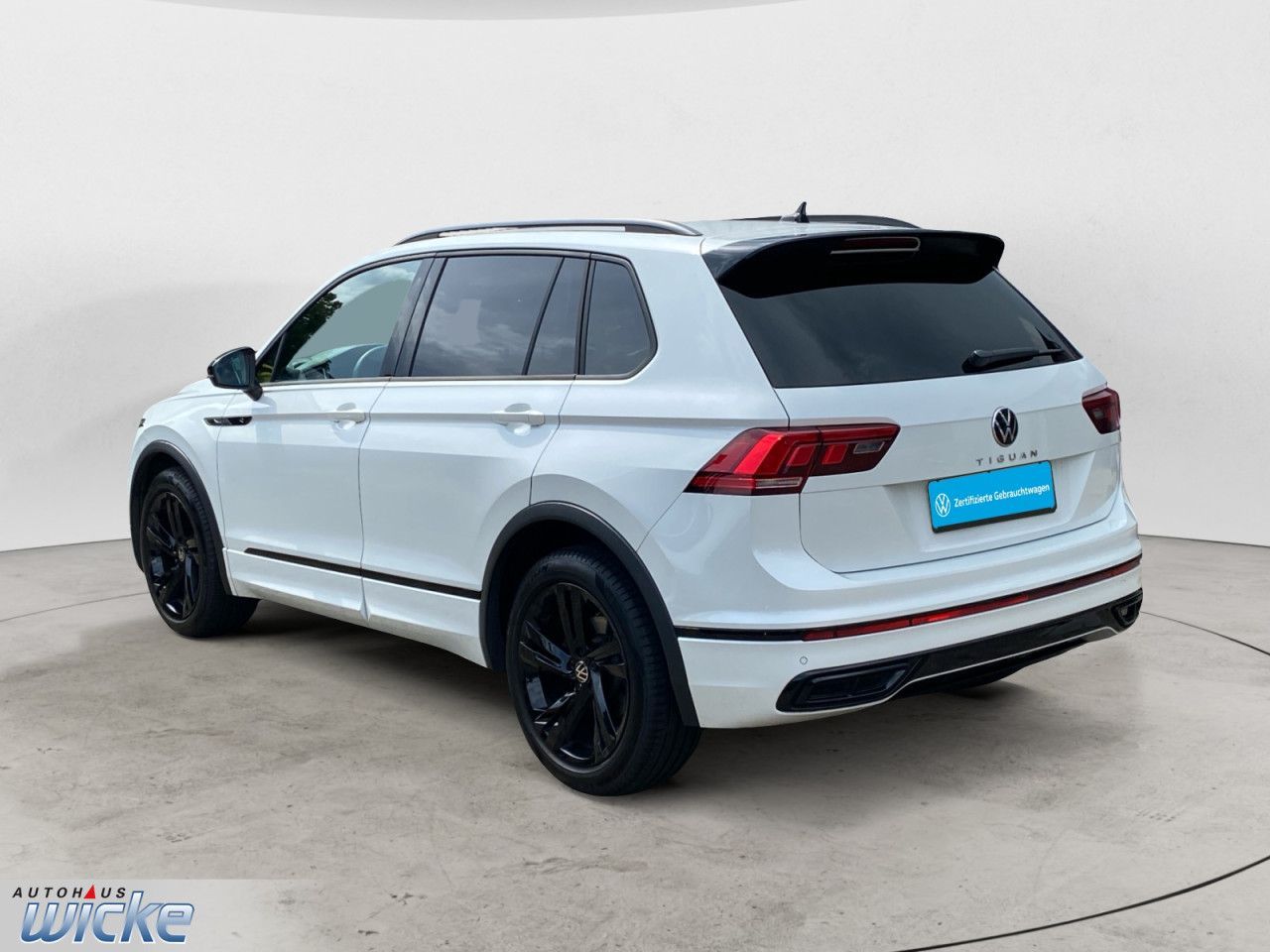 Volkswagen Tiguan 1.5 TSI DSG R-Line NAVI KLIMA LED KEYLESS foto 4