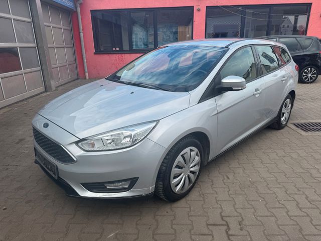 Ford Focus Turnier Business.ALU.8FACH.KLIMAAUTO.HU NE