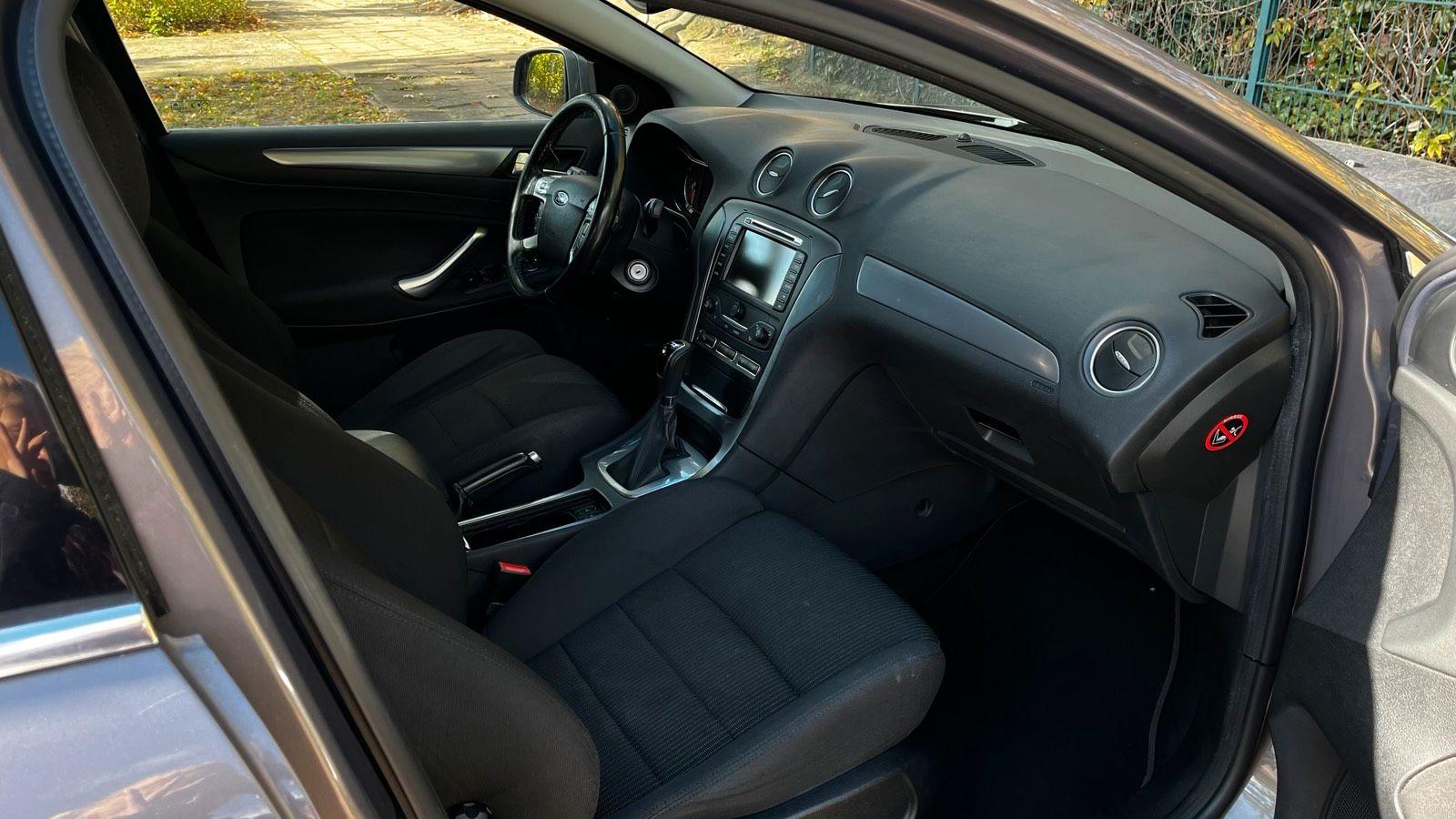 Ford Mondeo 2011 — photo 6