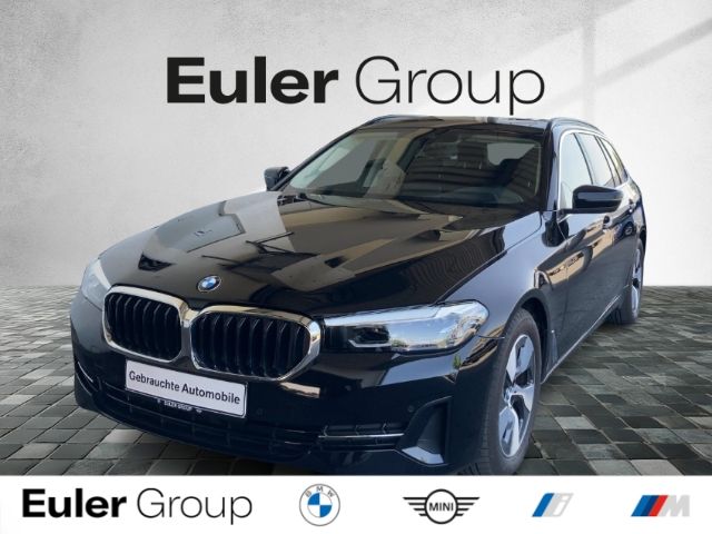 BMW 520 d Tour Luftfederung Pano Navi Leder DigitalC
