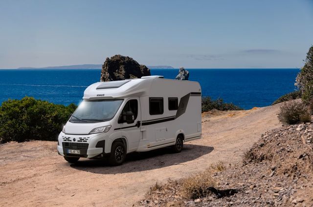 Knaus L!VE WAVE 650 MF Platinum Selection 