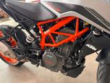 KTM DUKE 390 - KTM DUKE 390