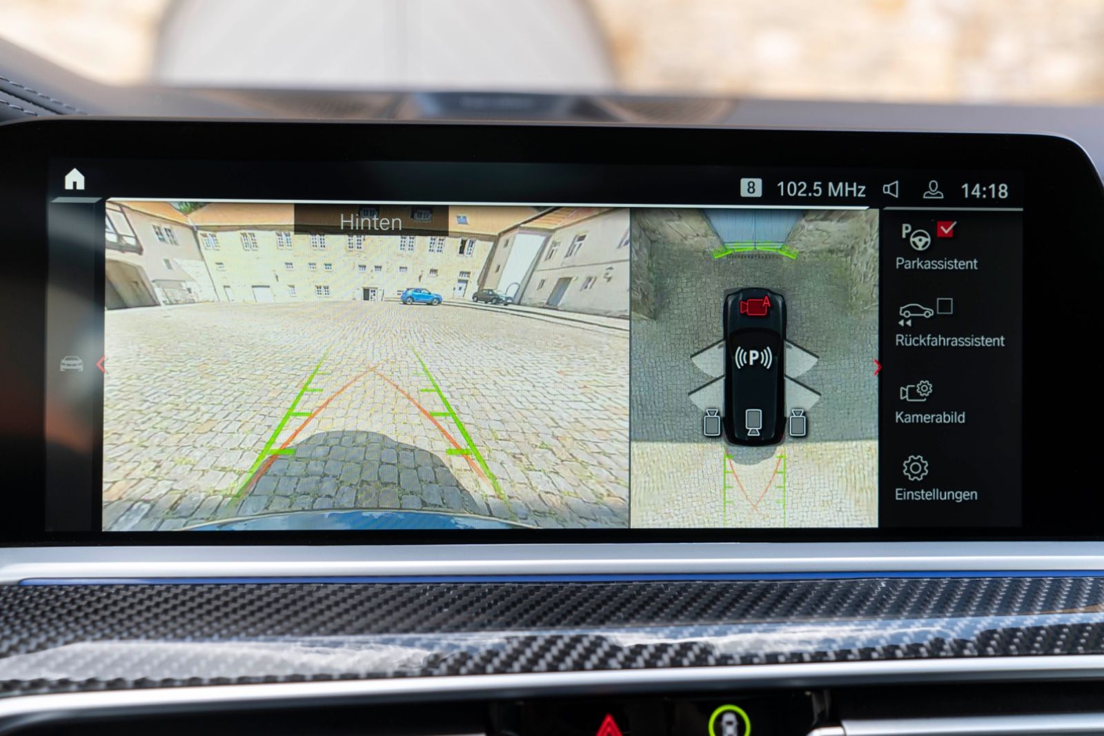 Fahrzeugabbildung BMW X5 M Competition B&W HUD 360 MASSAGE CARPLAY ACC