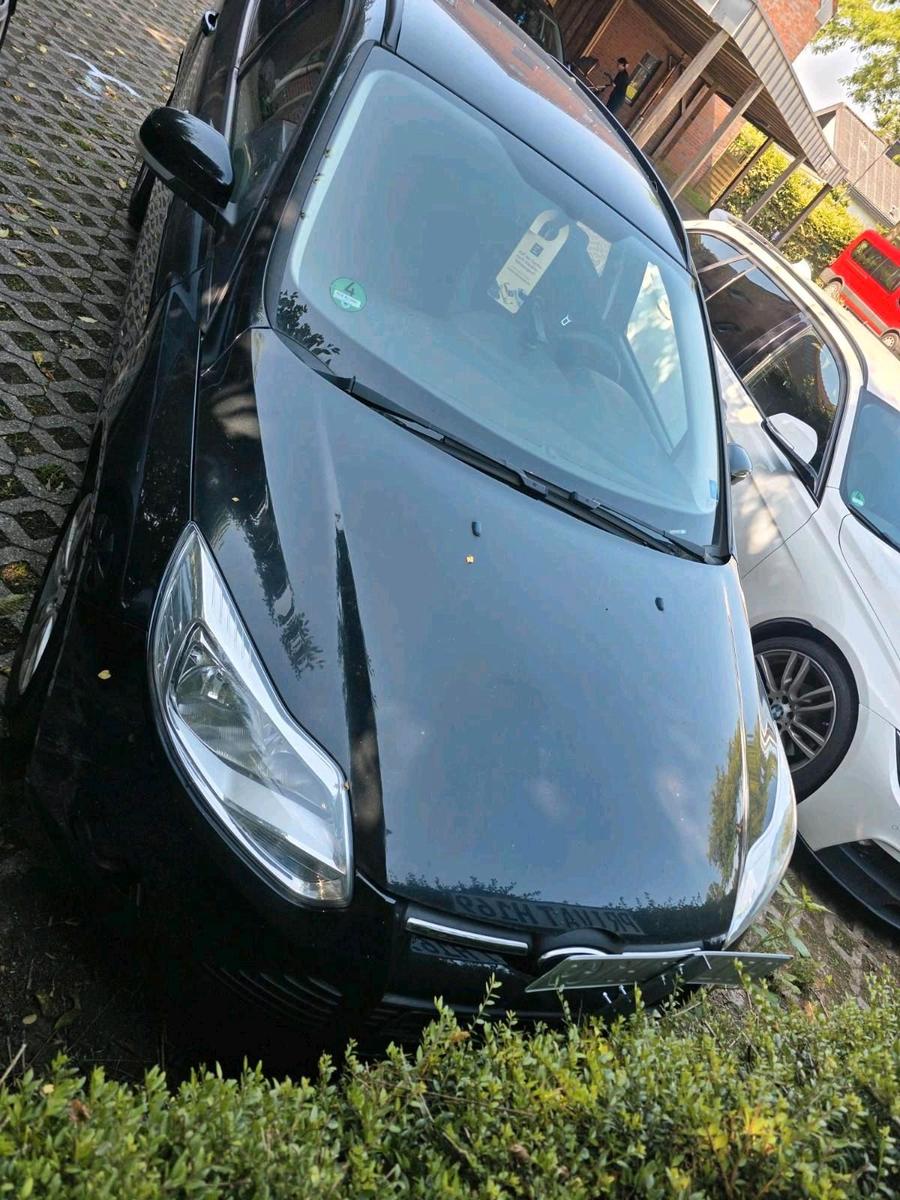 Ford Focus 2013 — engine 101 HP (74kW)