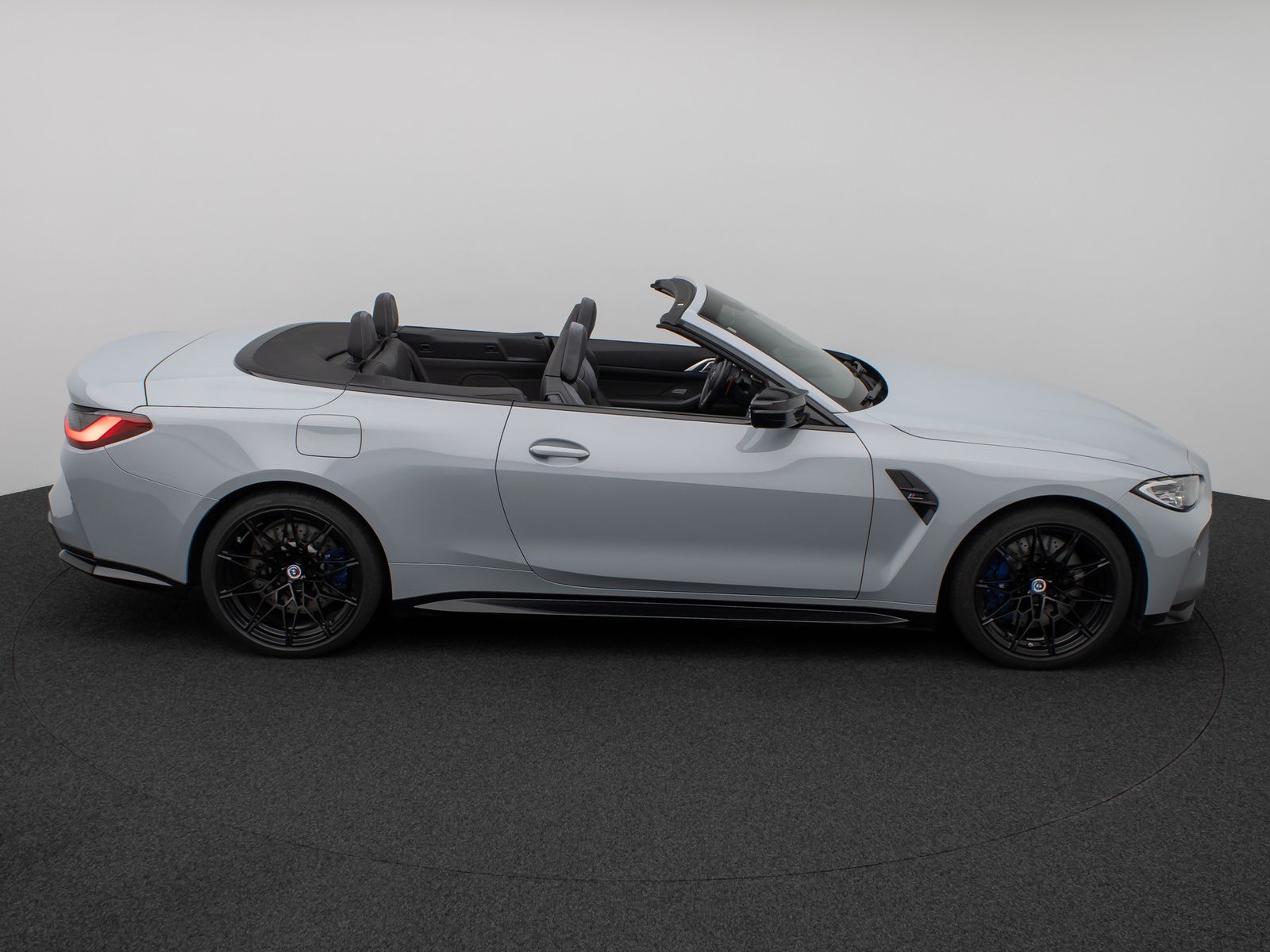 Fahrzeugabbildung BMW M4 Competition xD HUD DAB H/K Komfort Alarm PDC