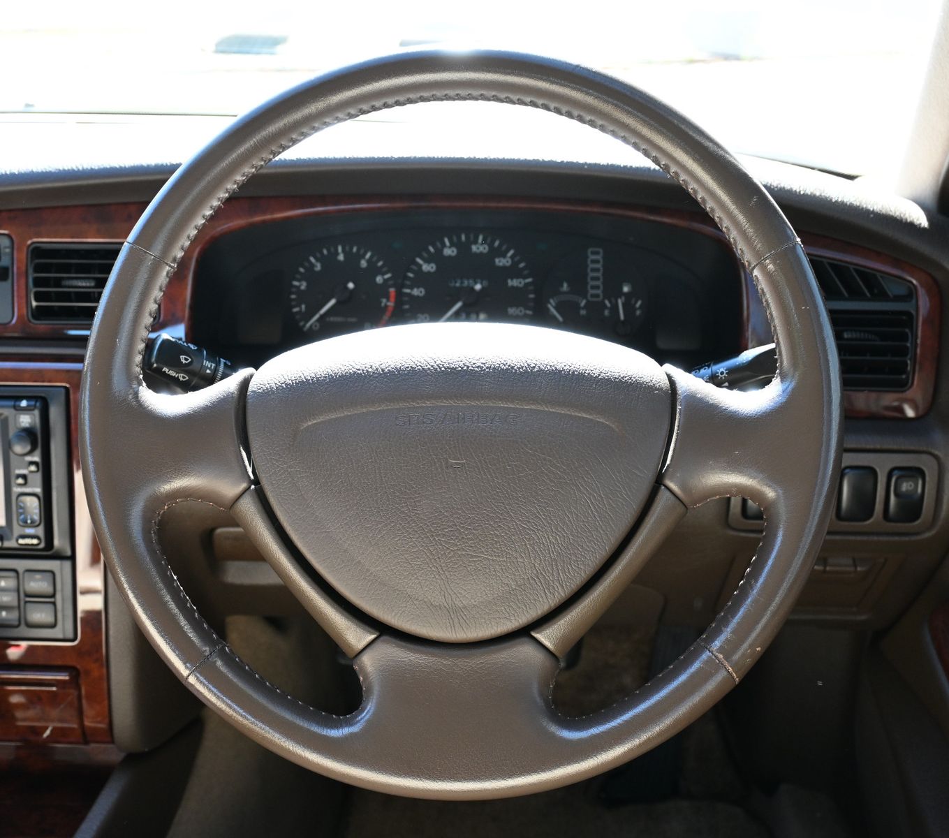 Mazda Sentia Exclusive V6 – Bild 12