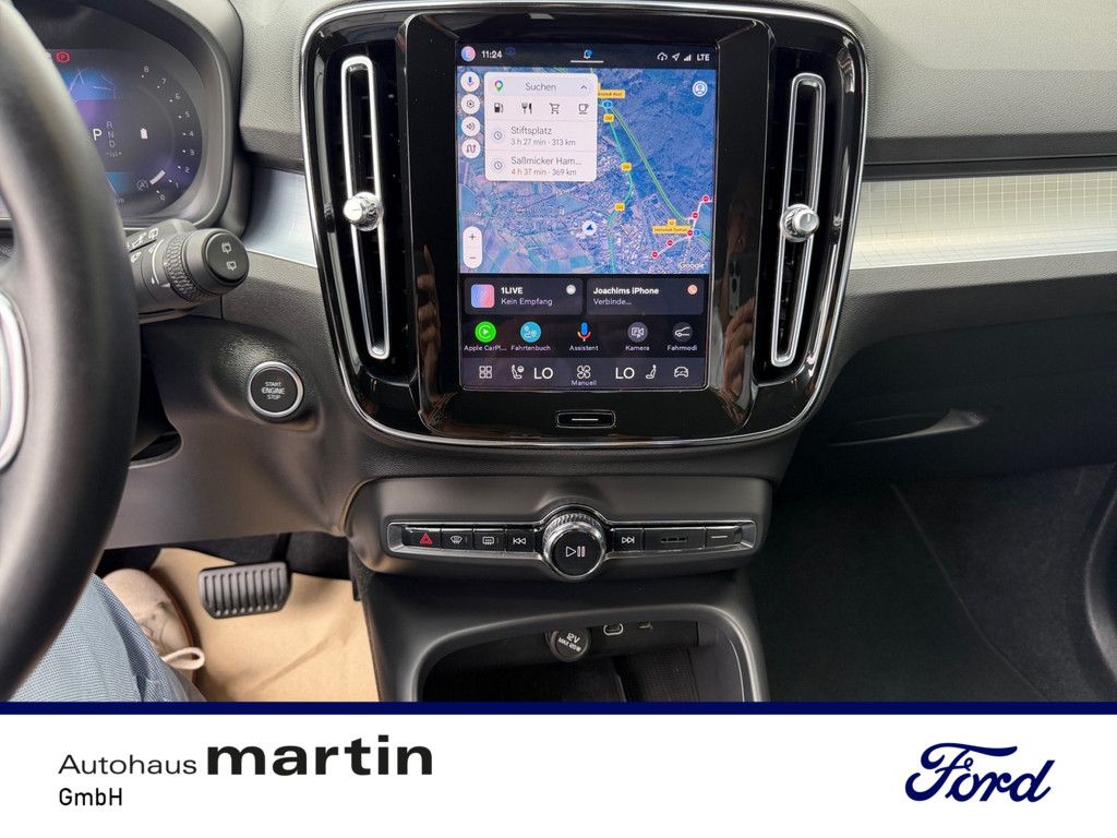 Fahrzeugabbildung Volvo XC40 2.0 Core 2WD SHZ NAVI W-LAN ACC FACEL. LED