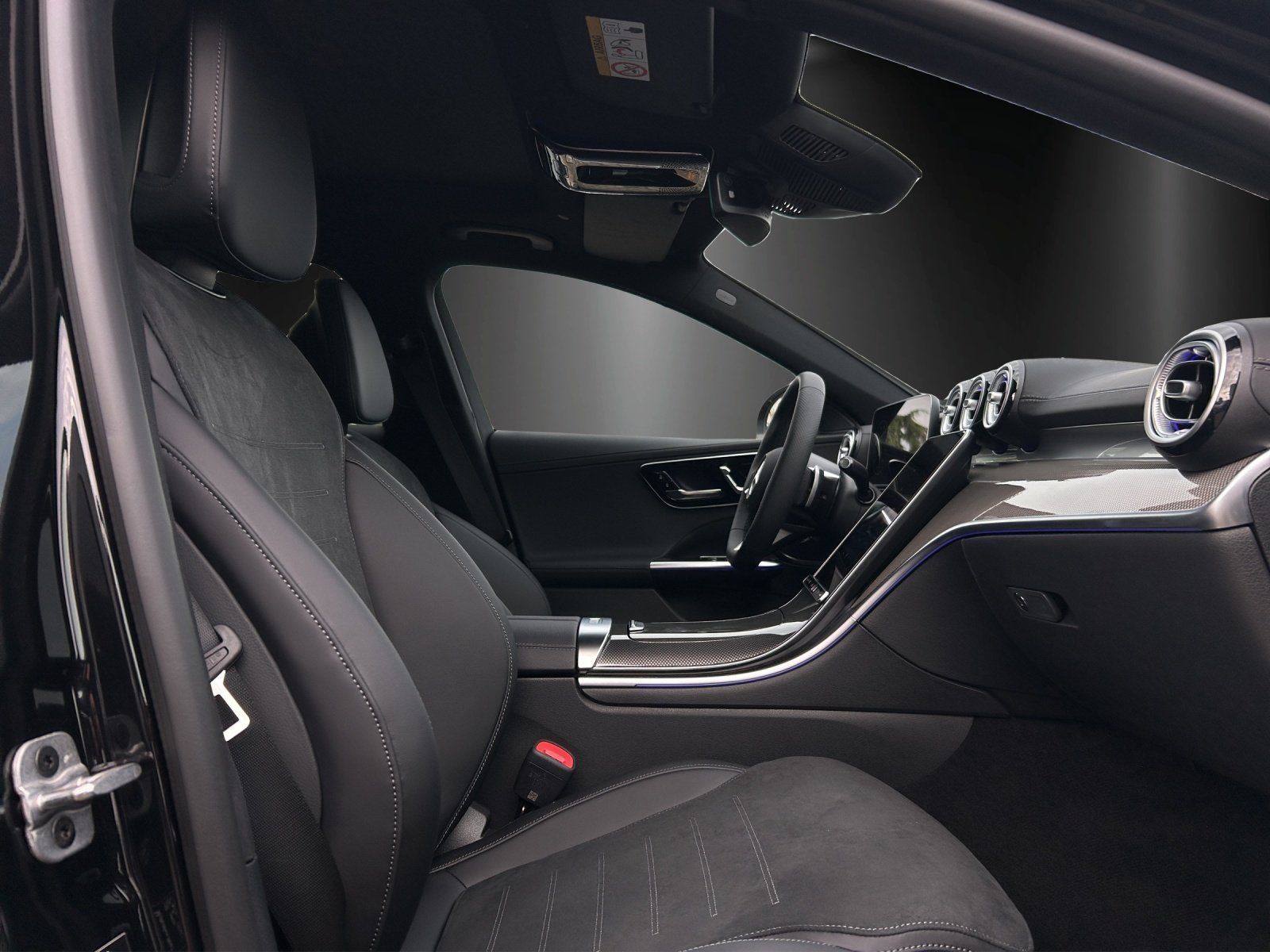 Fahrzeugabbildung Mercedes-Benz C 300 d T AMG Pano DISTRO AHK DigiLight 19"