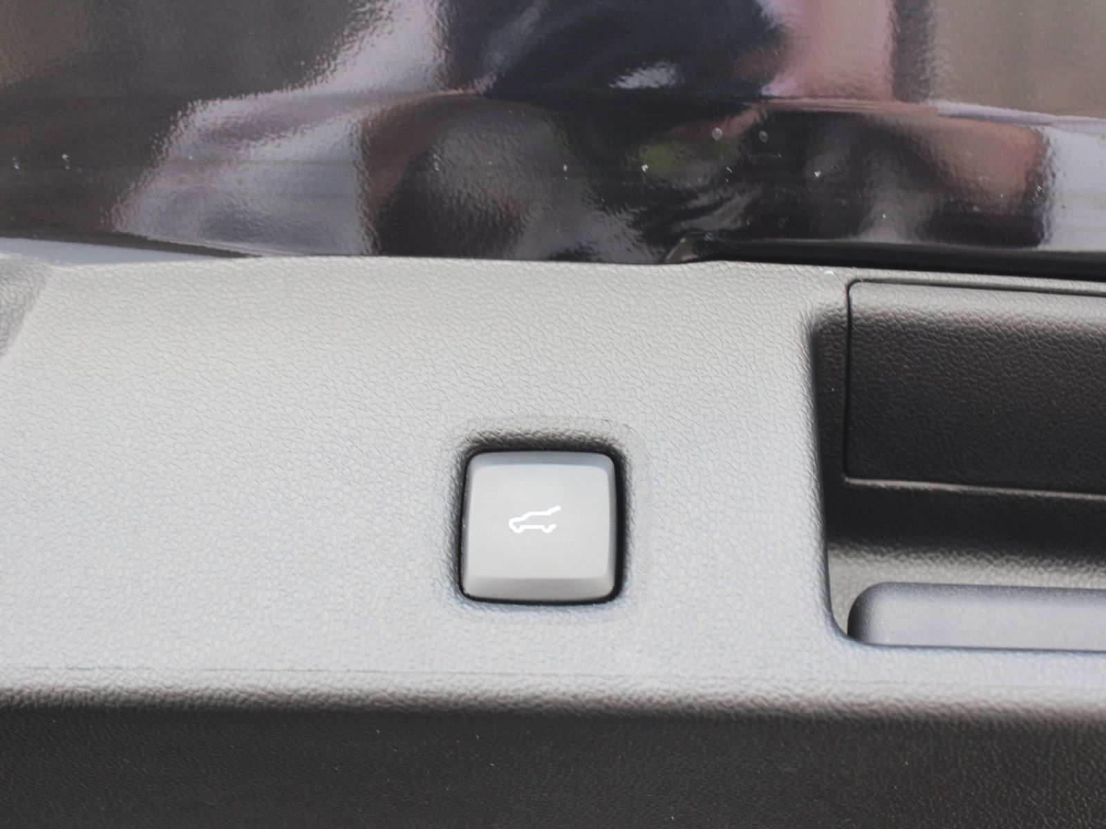 Fahrzeugabbildung Ford Kuga Plug-In Hybrid ST-Line X 2,5 Duratec