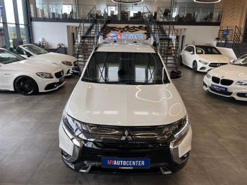 MYAUTOCENTER – Gebraucht- und Jahreswagen mit Werkstattservice in Pfaffenhofen Mitsubishi Outlander Active+ 4WD *1. Hand*AHK*Bi-LED*