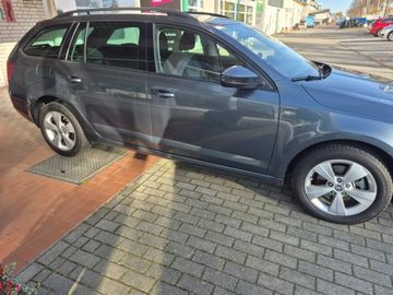 Bild 7 Skoda Octavia 1.5 TSI ACT Soleil OPF (EURO 6d-TEMP)