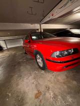 BMW 525i A - - BMW 525 aus 2000: 525i