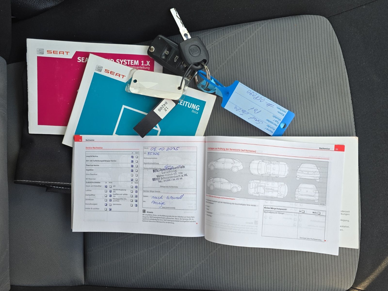 Fahrzeugabbildung SEAT Ibiza SC FR AUTOMATIK NAVI SHZ KLIMA