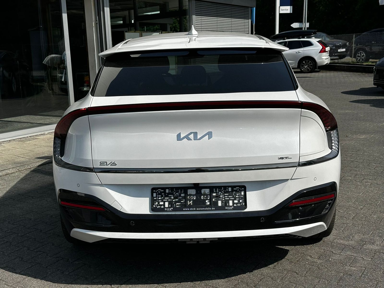 Fahrzeugabbildung Kia EV6 GT-Line 4WD PANO+NAVI+LED+SHZ+HEAD+ACC+360°+