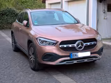 Mercedes-Benz GLA 180 - roségold mit Rückfahrkamera - Mercedes-Benz GLA 180 aus 2023
