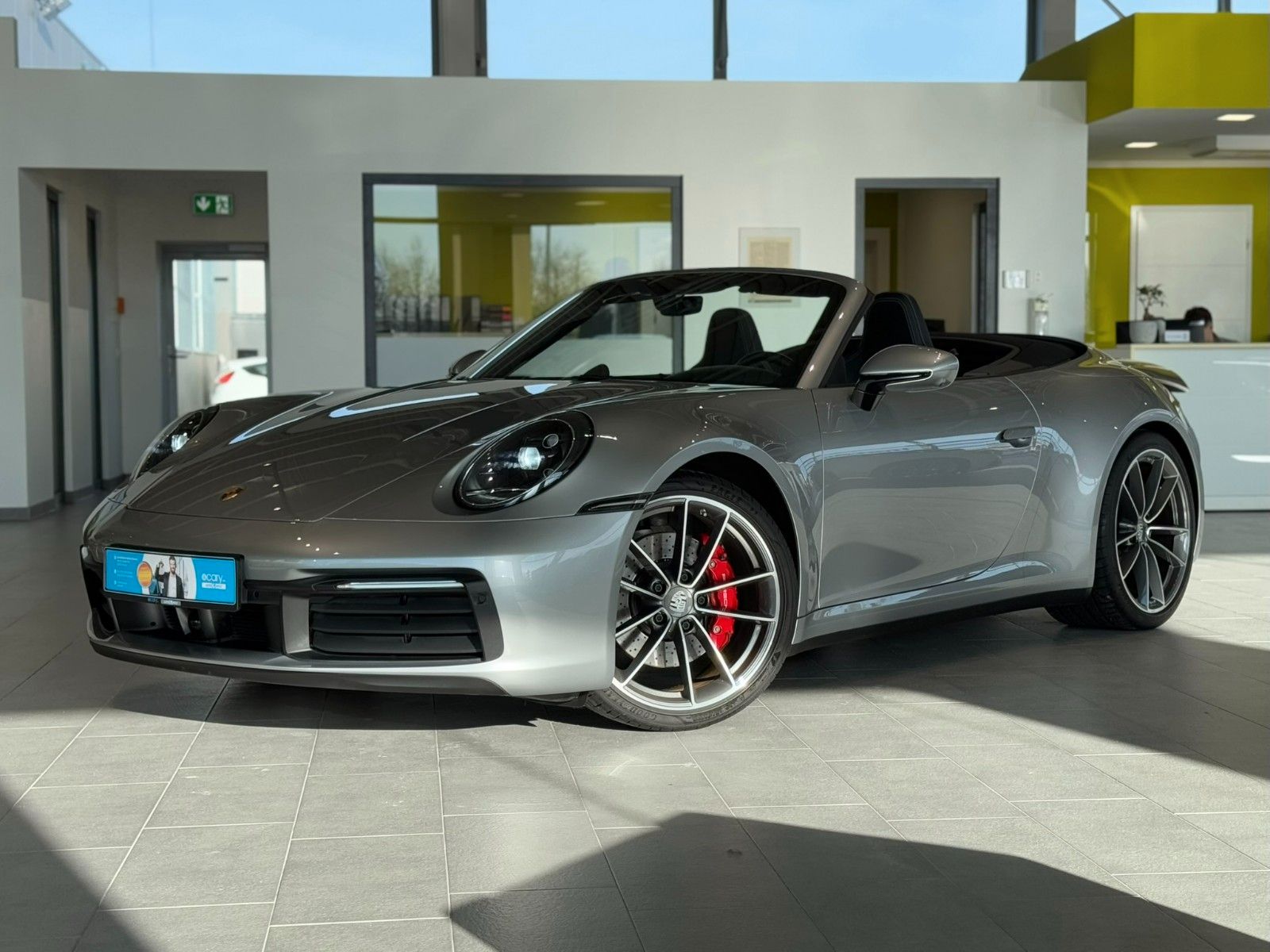 PORSCHE 992 (911) Carrera 4S*Approved*Chrono*BOSE*