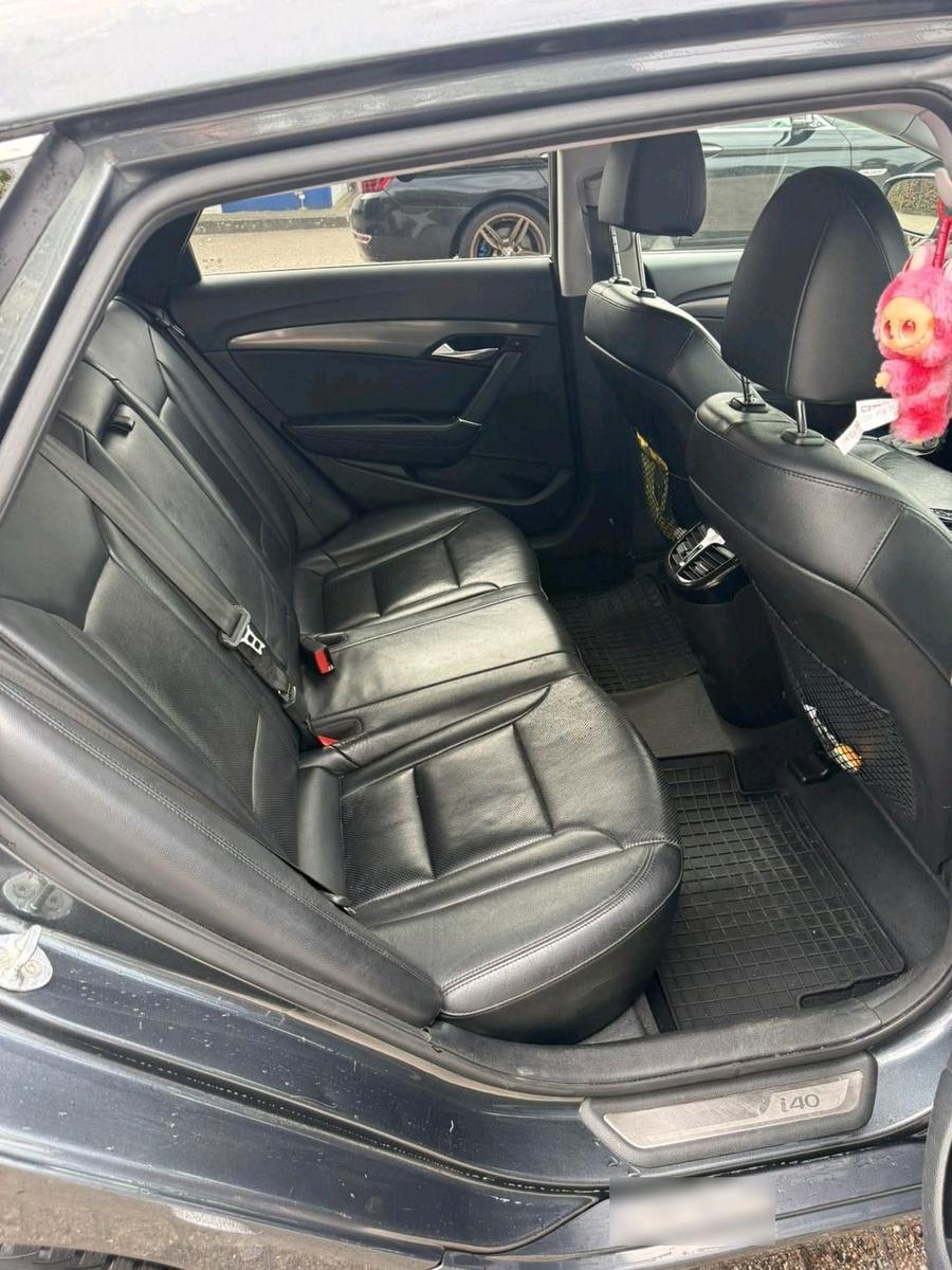 Hyundai i40 2013 — photo 10