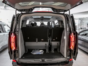 Ford Tourneo Custom Bus 340 L1 Elektro Titanium X