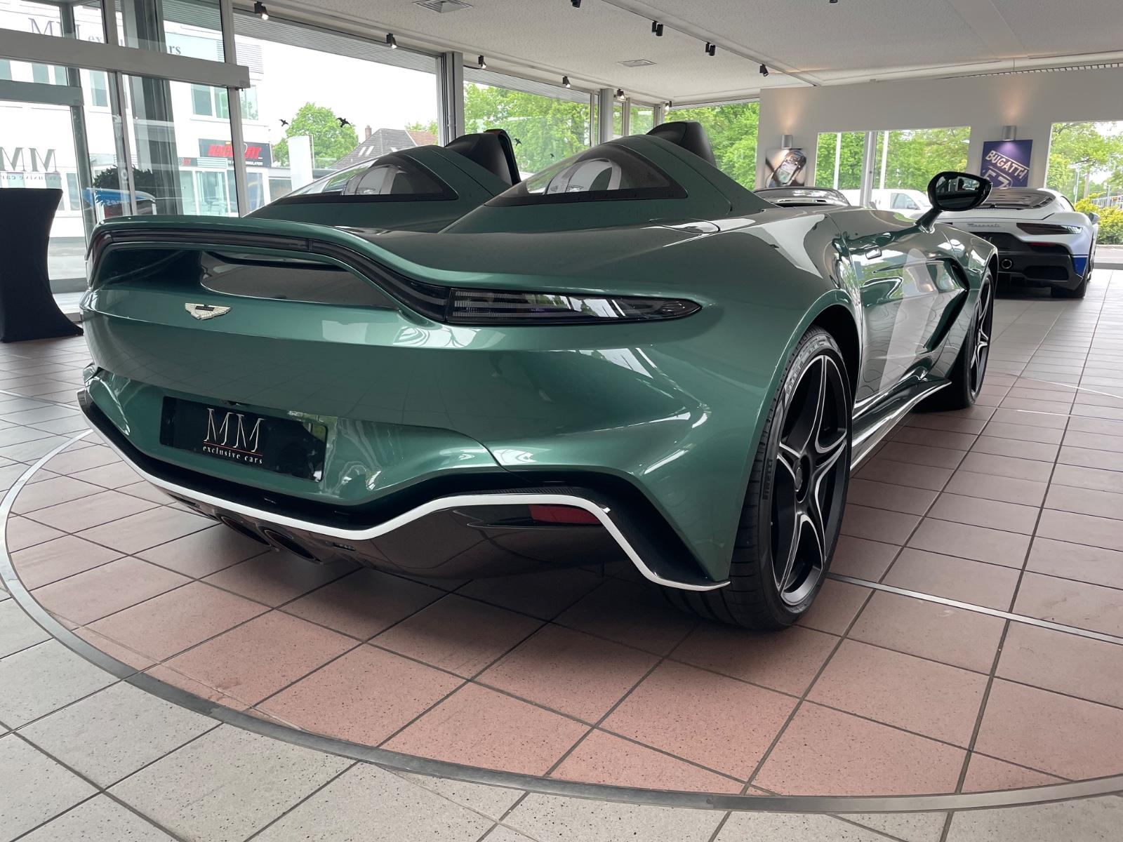 Aston Martin V12 Speedster  "1 OF 88"
