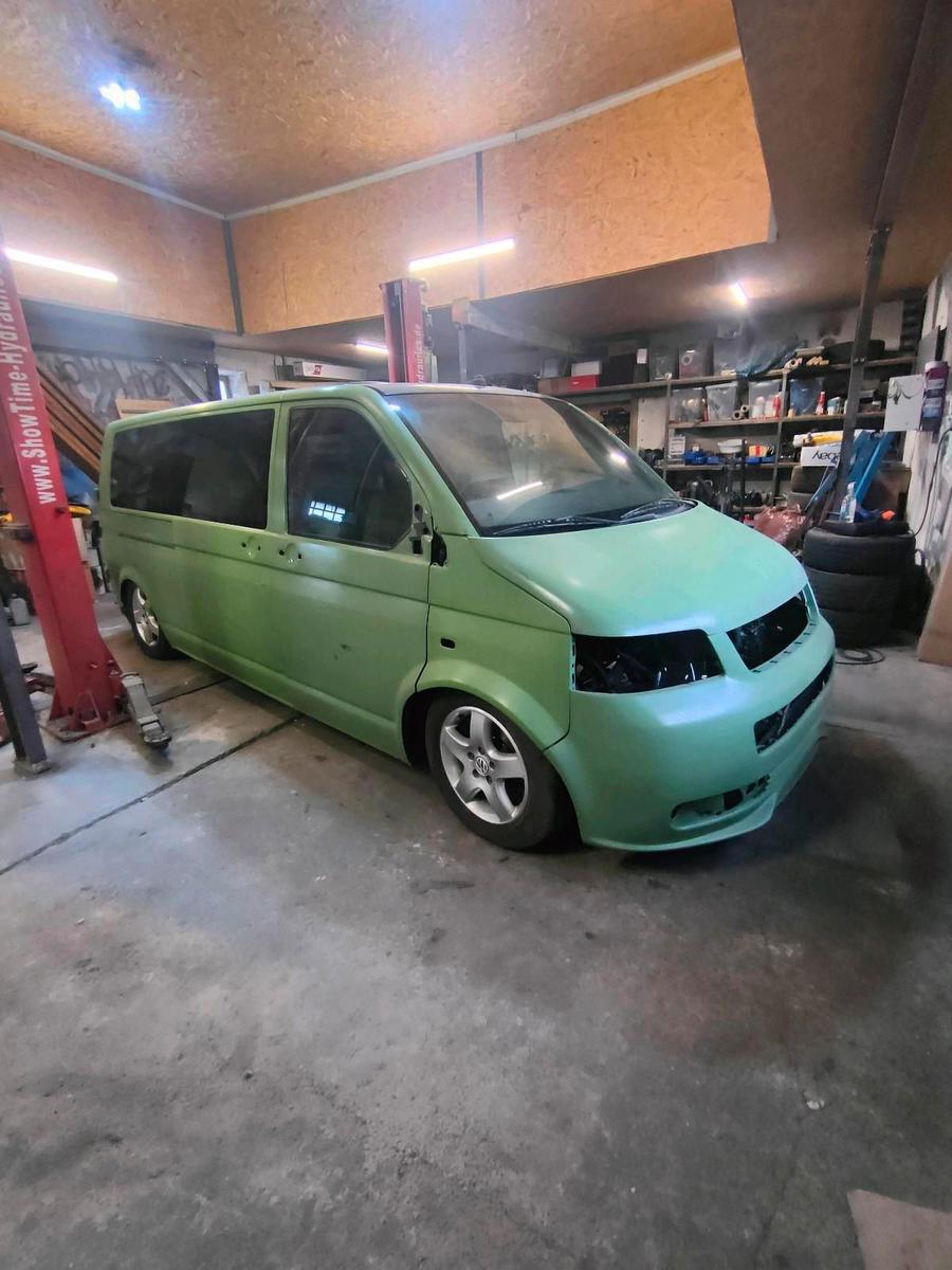 Volkswagen T5 Transporter