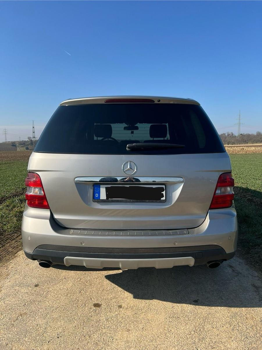 Mercedes-Benz ML280 2006 — engine 190 HP (140kW)