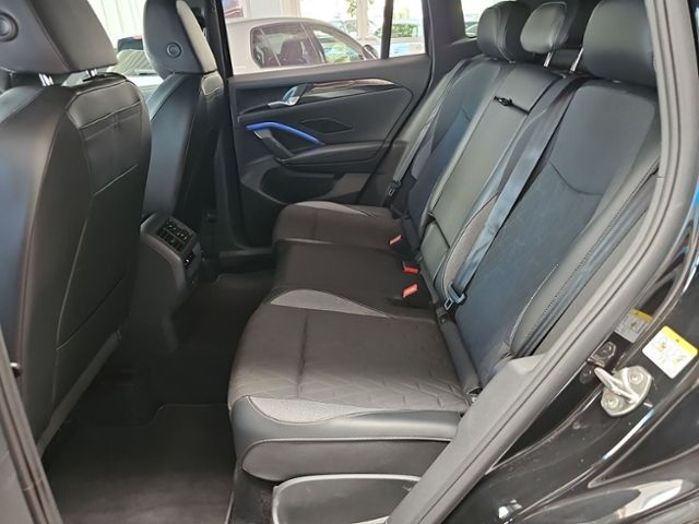 Fahrzeugabbildung Volkswagen Tiguan 1.5 eTSI DSG Goal HD-MATRIX NAVI AHK RFK