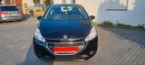 Peugeot 208 Active 1.2 Benziner - Peugeot 208 bis 5.000 Euro