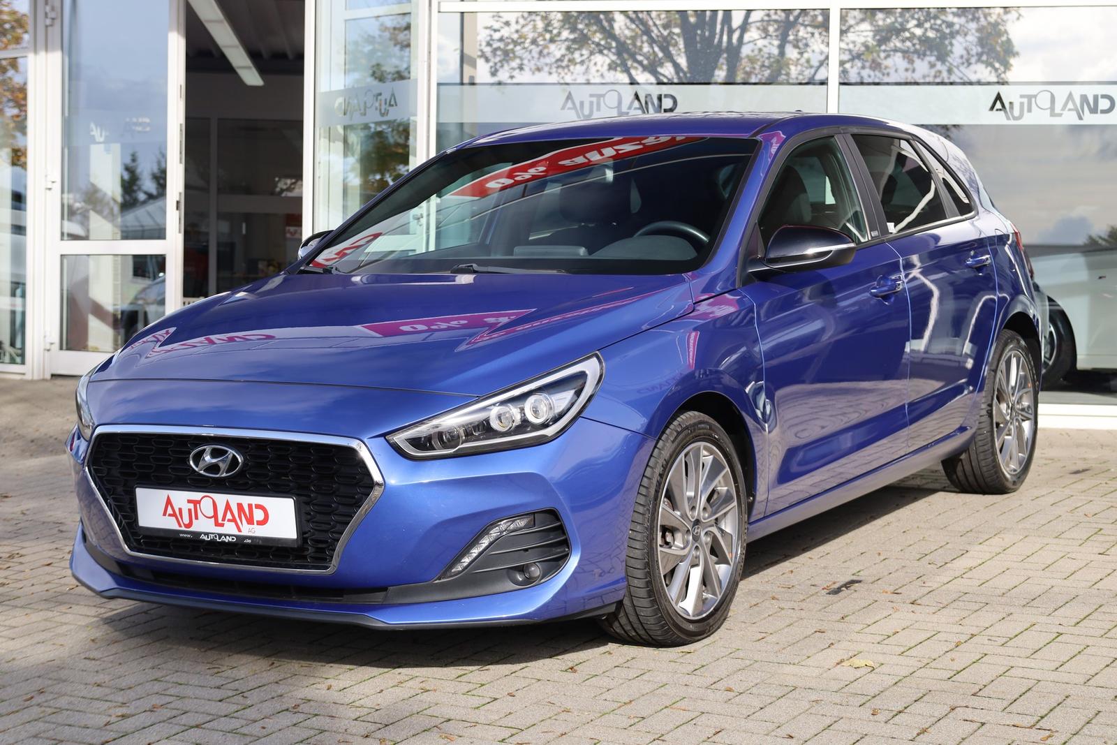 Hyundai i30 1.4 T-GDI Passion + LED Navi Kamera DAB USB