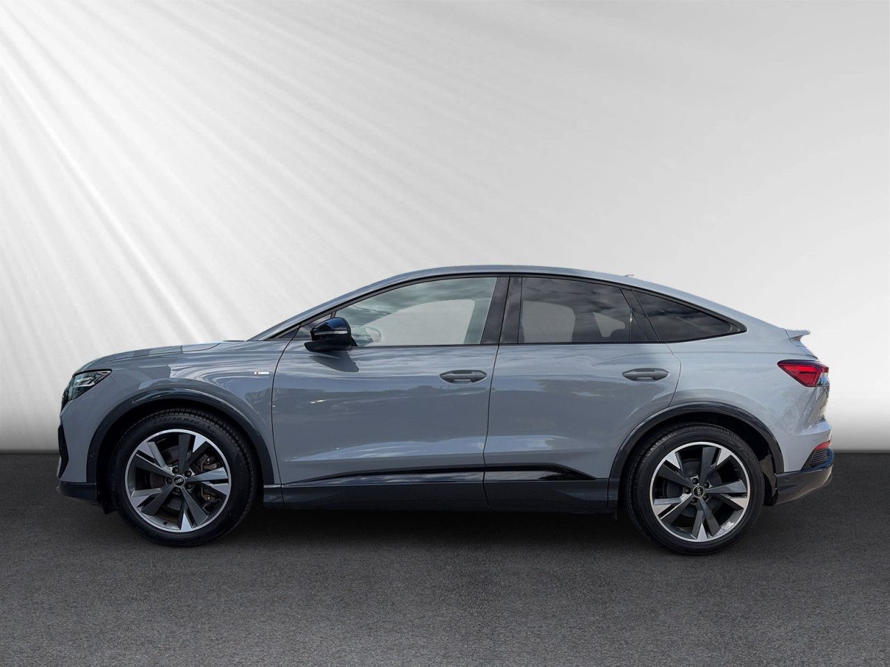 Audi Q4 Sportback e-tron 40 LED NAVI R-CAM SITZH PDC imagem 2