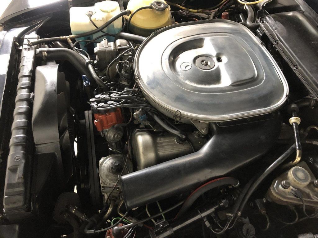 Mercedes-Benz SL 380