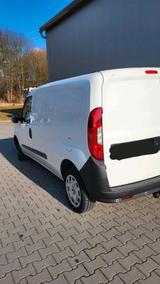 Fiat Doblo Maxi 1.6 Diesel Multi Jet - Fiat Doblo mit Diesel-Antrieb: Kombi, 1.6