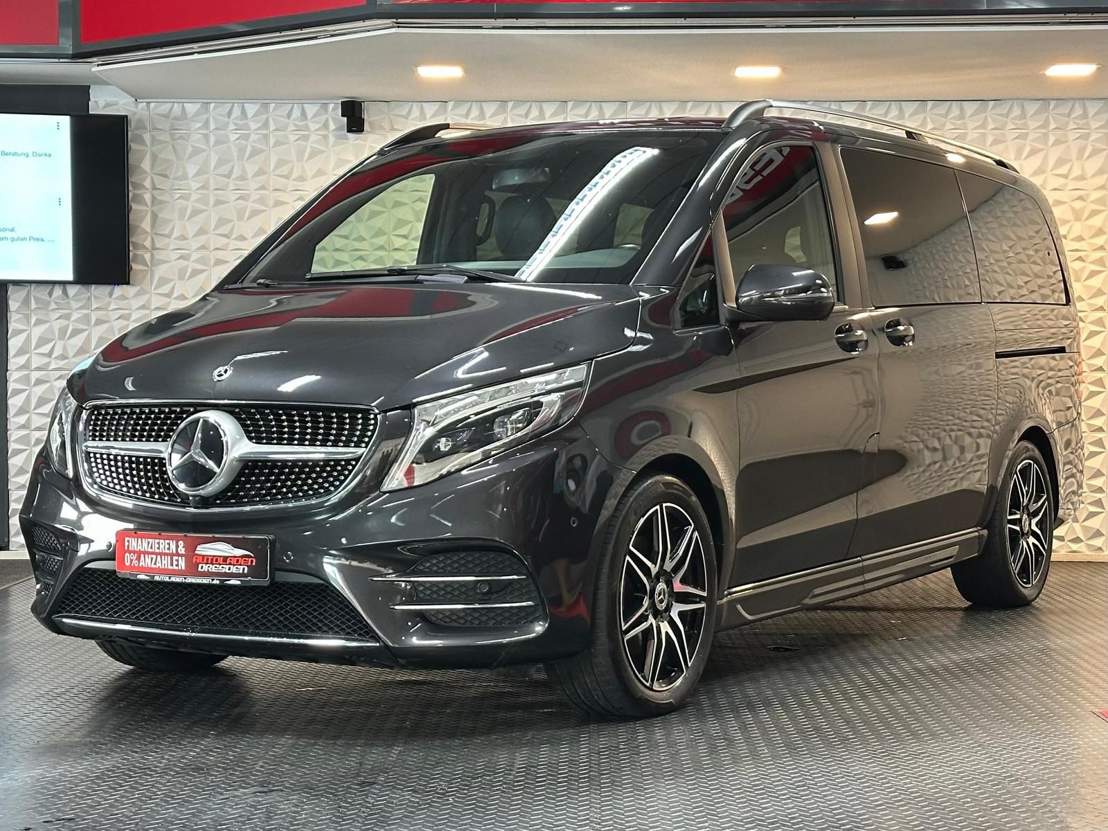 MERCEDES-BENZ V 300d EDITION 19 AMG LANG* LED#AHK#ACC#SHZ#SH - Image 4