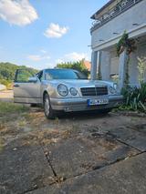 Mercedes-Benz 320 - scheckheftgepflegte Mercedes 320