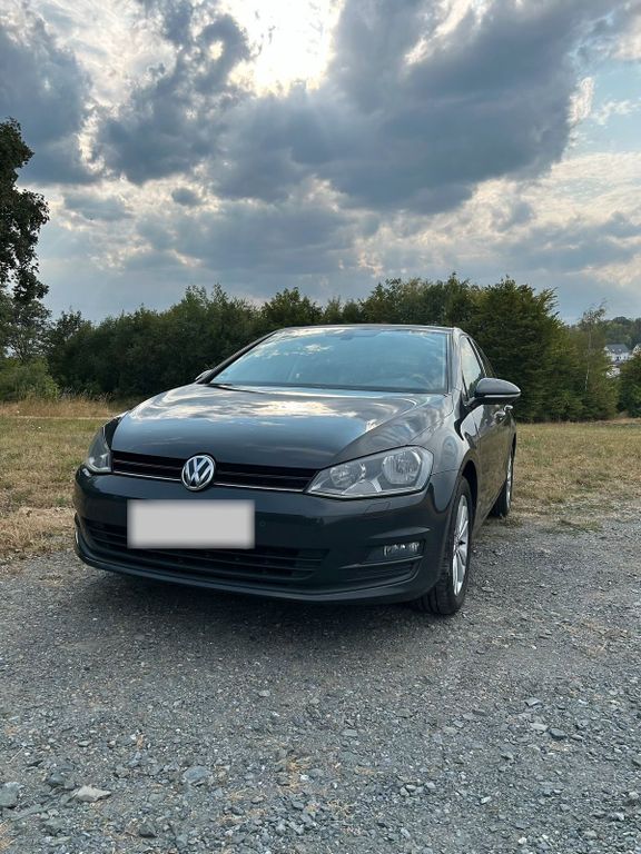 Image of Volkswagen Golf