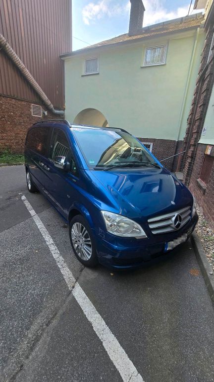 Image of Mercedes-Benz Viano