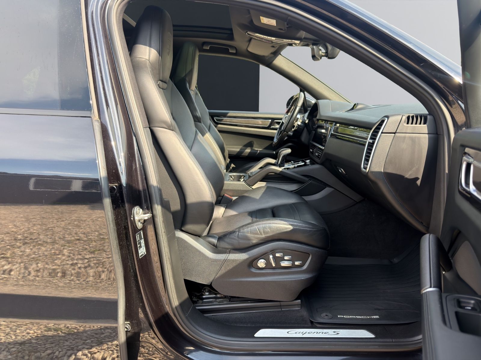 Porsche Cayenne S*PANO*CHRONO*PDLS+*360°*BOSE*CARBON*21" foto 14